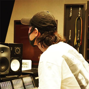 レコーディングエンジニア：清水慶吾